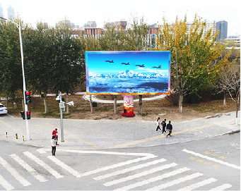 大足户外大屏广告投放要点。